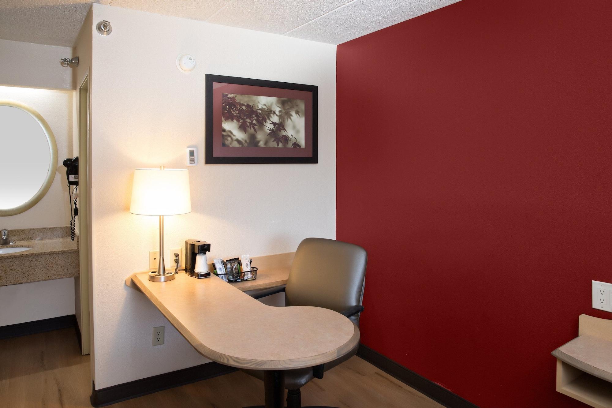 Red Roof Inn Cincinnati Northeast - Blue Ash Zewnętrze zdjęcie