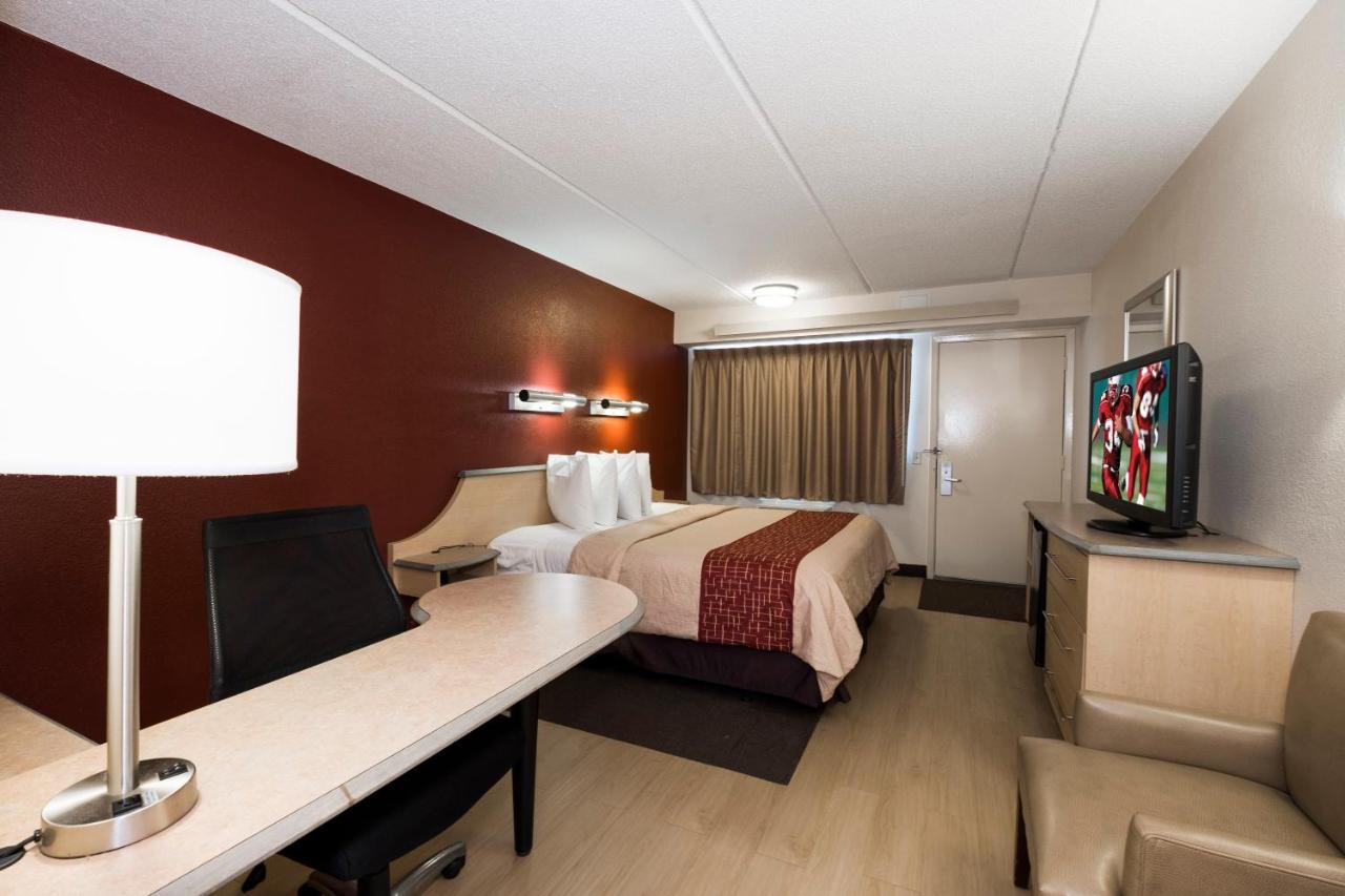 Red Roof Inn Cincinnati Northeast - Blue Ash Zewnętrze zdjęcie