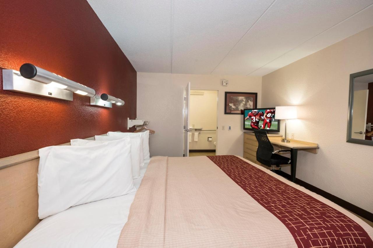 Red Roof Inn Cincinnati Northeast - Blue Ash Zewnętrze zdjęcie