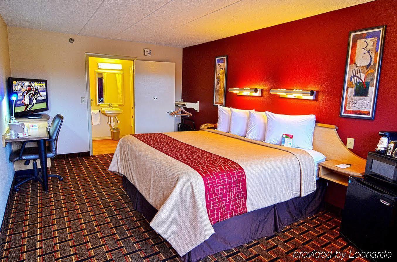 Red Roof Inn Cincinnati Northeast - Blue Ash Zewnętrze zdjęcie