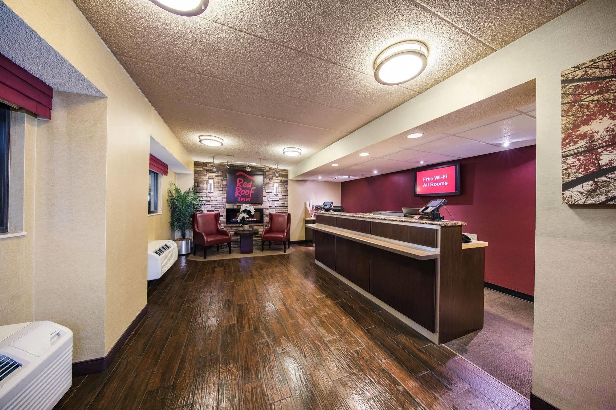 Red Roof Inn Cincinnati Northeast - Blue Ash Zewnętrze zdjęcie